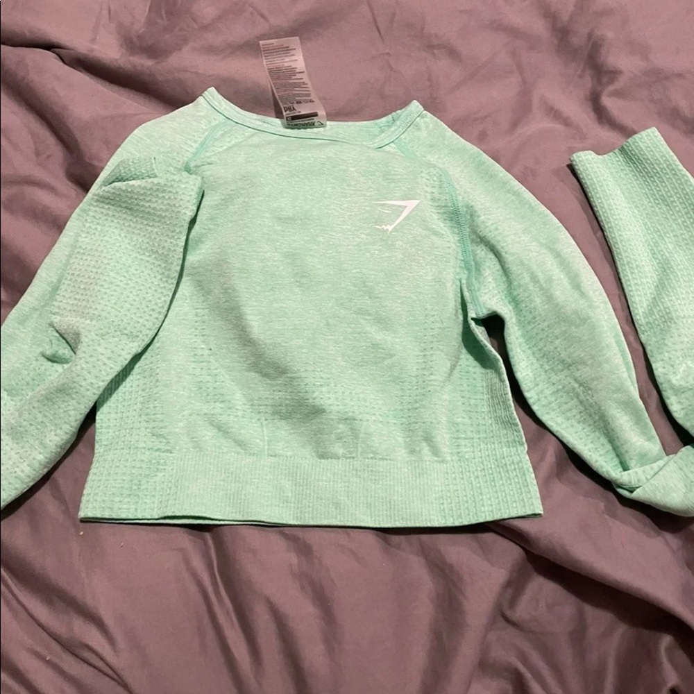 Gymshark long sleeve crop shirt